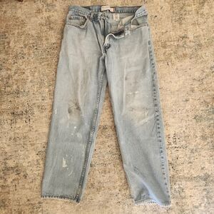 Levi's Vintage 550 Light Wash Blue Jean Relaxed Fit Distressed Paint Jeans 36x34